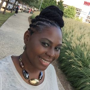 Meet your Posher, Marquita